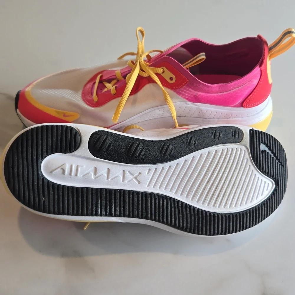 Nike Pink and Yellow Athletic Shoes with Sleek Design - Picture 5 of 6